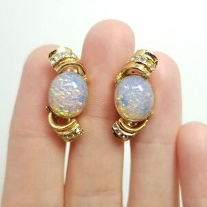 Vintage Pastel Cabochon Rhinestone Clip On Screw Back Earrings Gold Tone Setting
